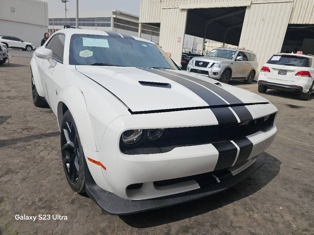 DODGE CHALLENGER