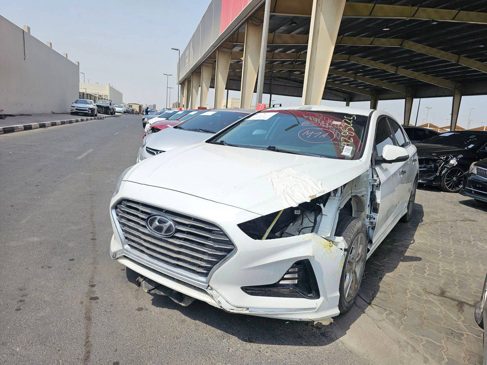 2018 HYUNDAI SONATA — 129810 Miles — Lot 49285225 — Souq - Marhaba Auctions Used Cars - Image 5