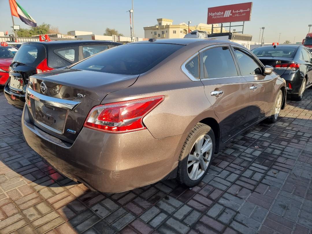 2013 NISSAN ALTIMA — 211957 Miles — Lot 215487 — Ind. 12 - Marhaba Auctions Used Cars - Image 5