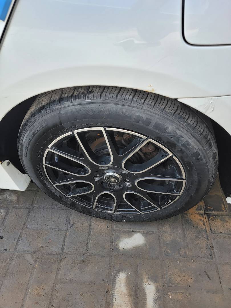 2012 HYUNDAI SONATA — 120201 KM — Lot A043479 — Main - Marhaba Auctions Used Cars - Image 9