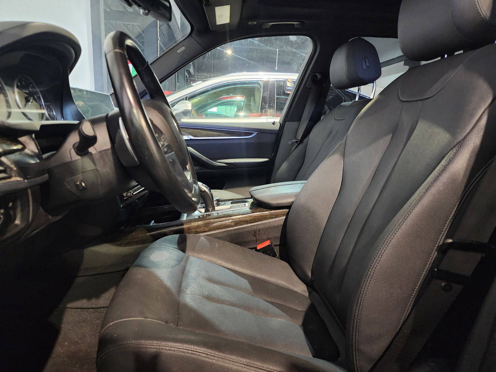 2018 BMW X5 SDRIVE35I — 113492 Miles — Lot 8371 — Main - Marhaba Auctions Used Cars - Image 9