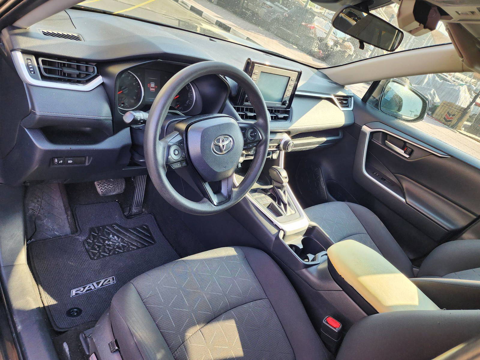 2020 TOYOTA RAV4 — 91643 Miles — Lot LC035651 - Marhaba Auctions Used Cars - Image 4