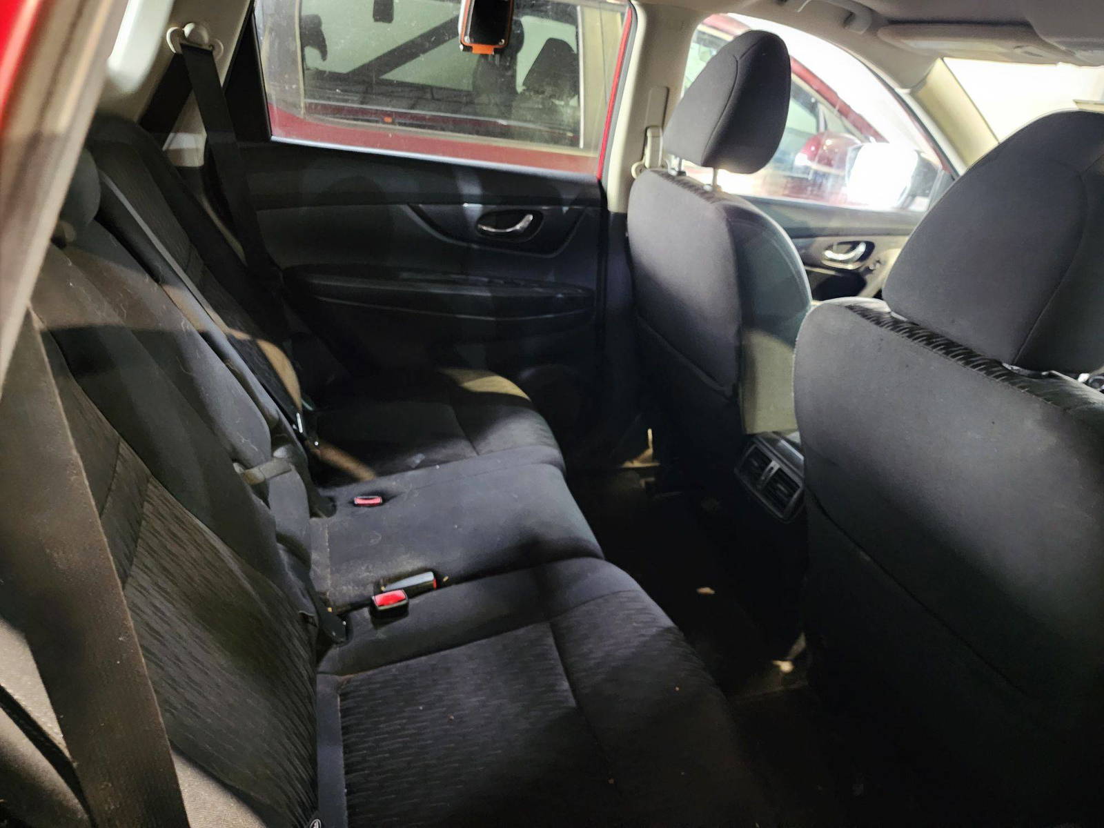 2019 NISSAN ROGUE — 198930 KM — Lot 12149427 — Souq - Marhaba Auctions Used Cars - Image 7