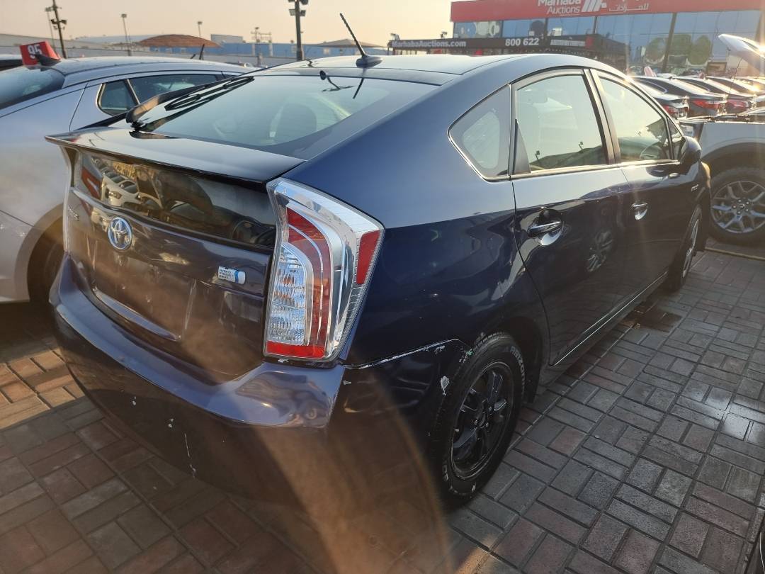 TOYOTA PRIUS 2013 - Marhaba Auction Used Cars - Image 4