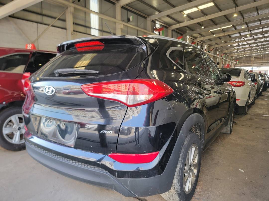 2016 HYUNDAI TUCSON — 122245 Miles — Lot 50051884 — Main - Marhaba Auctions Used Cars - Image 3