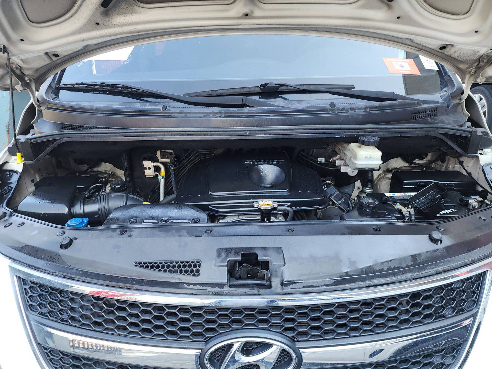 HYUNDAI GRAND STAREX 2014 - Marhaba Auction Used Cars - Image 13