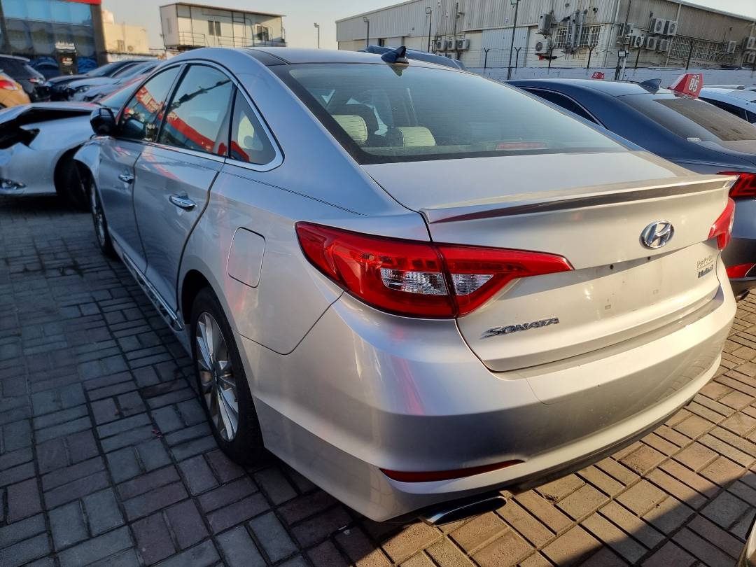 2015 HYUNDAI SONATA — 124373 Miles — Lot 092360 — Ind. 12 - Marhaba Auctions Used Cars - Image 3