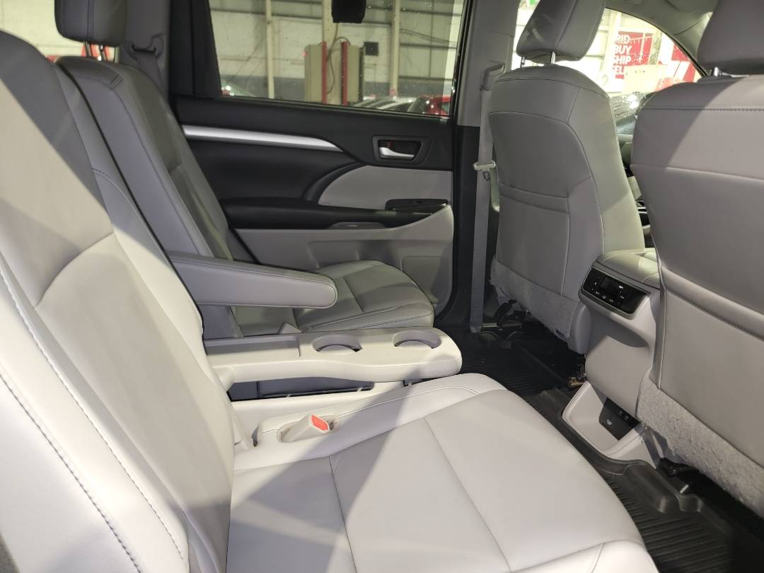 2019 TOYOTA HIGHLANDER — 70300 Miles — Lot KS577505 - Marhaba Auctions Used Cars - Image 5