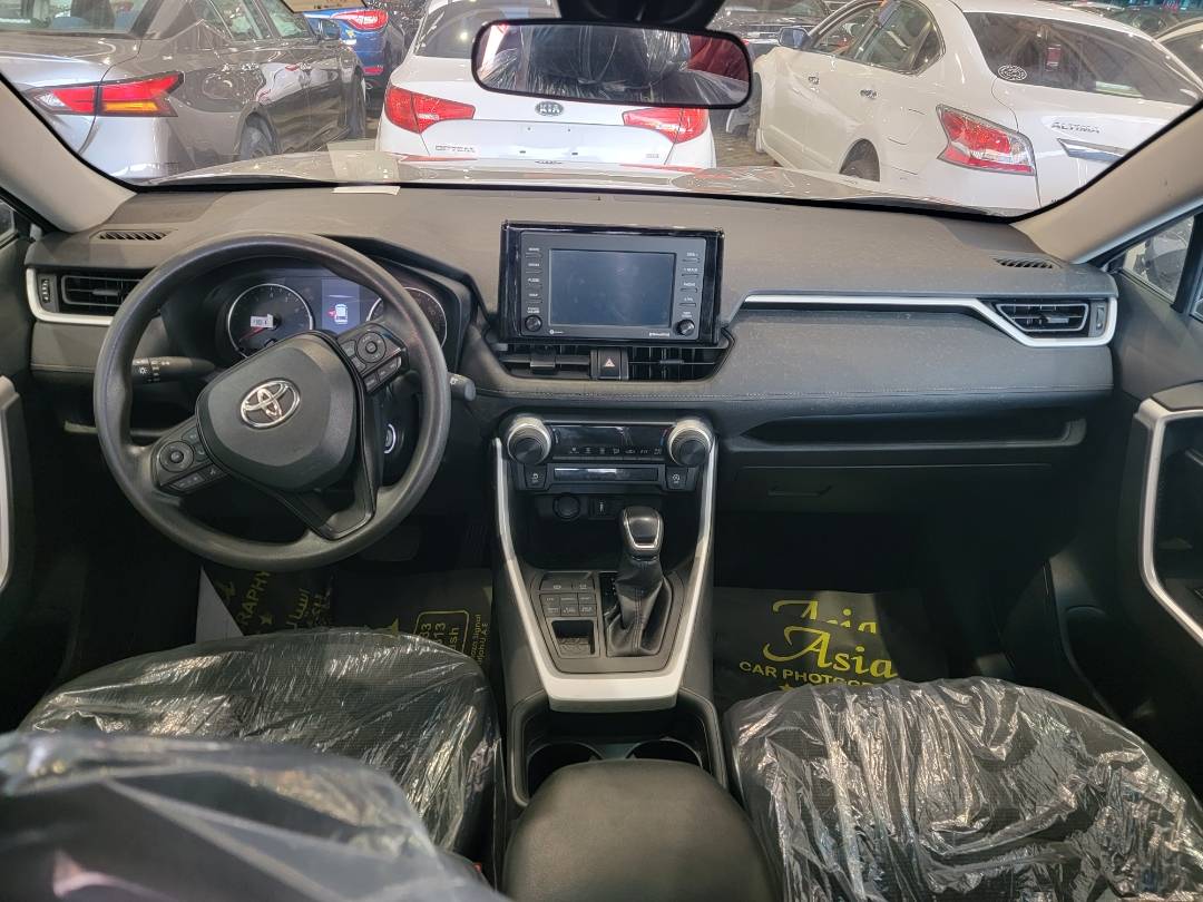 2021 TOYOTA RAV4 — 18000 Miles — Lot C221201 — Main - Marhaba Auctions Used Cars - Image 7