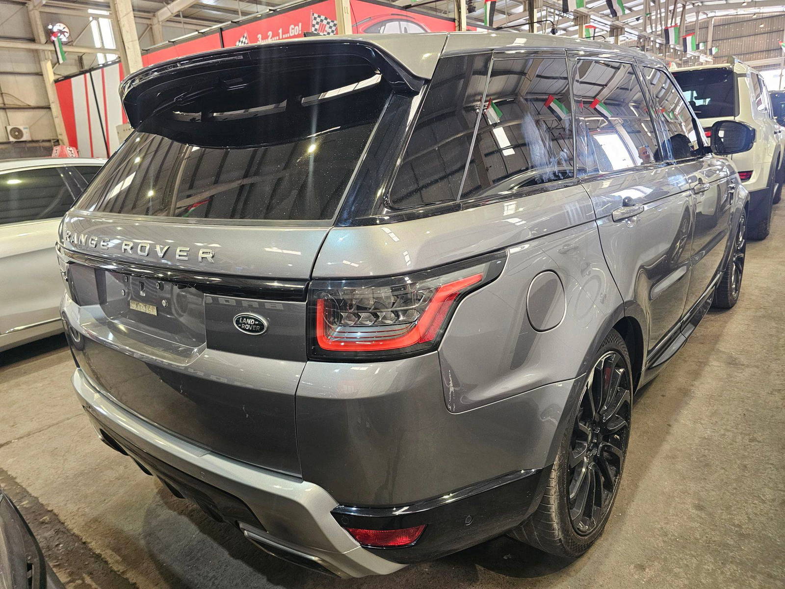 2020 LAND ROVER RANGE ROVER SPORT HSE — 90404 Miles — Lot 214578 — Main - Marhaba Auctions Used Cars - Image 5