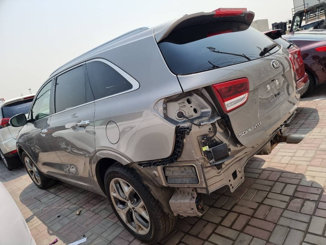 2017 KIA SORENTO — 131846 Miles — Lot 205180 — Ind. 12 - Marhaba Auctions Used Cars - Image 6