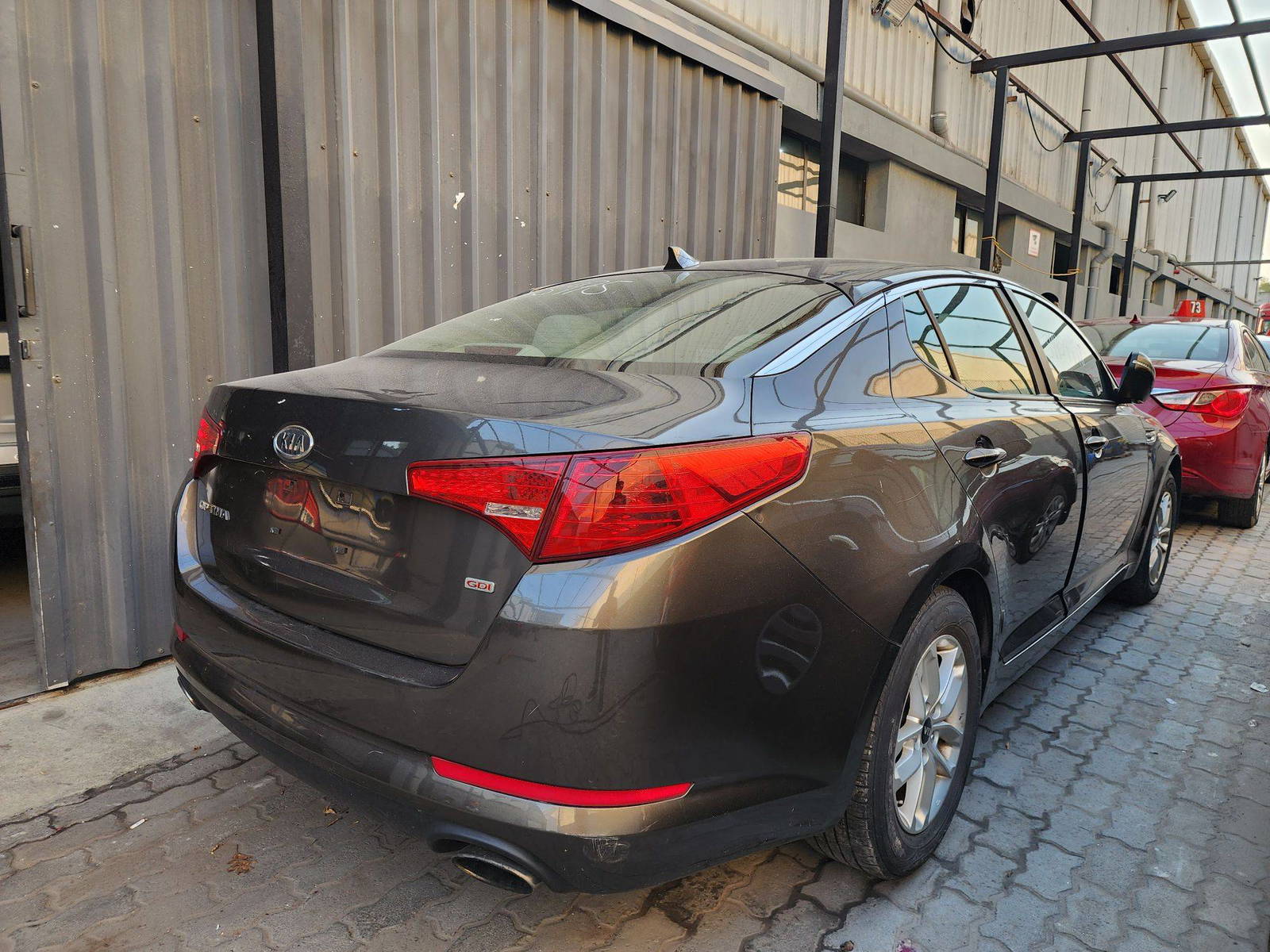 2011 KIA OPTIMA — 123315 Miles — Lot 39954498 — Al Quoz - Marhaba Auctions Used Cars - Image 3