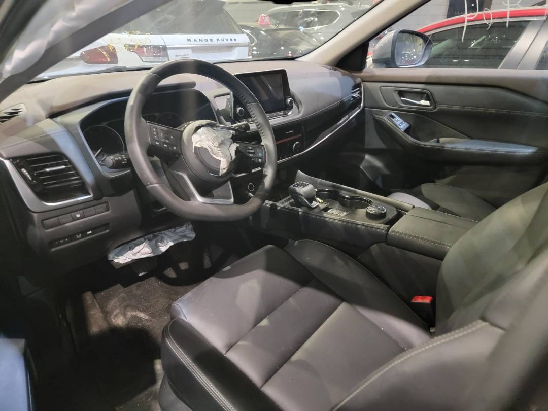 2023 NISSAN ROGUE — 13389 Miles — Lot W485370 — Main - Marhaba Auctions Used Cars - Image 8