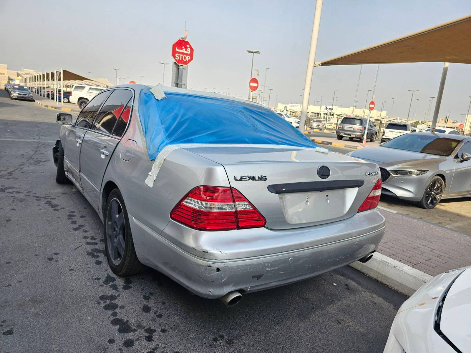 2004 LEXUS LS 430 — 123754 Miles — Lot 0169240 — Souq - Marhaba Auctions Used Cars - Image 5