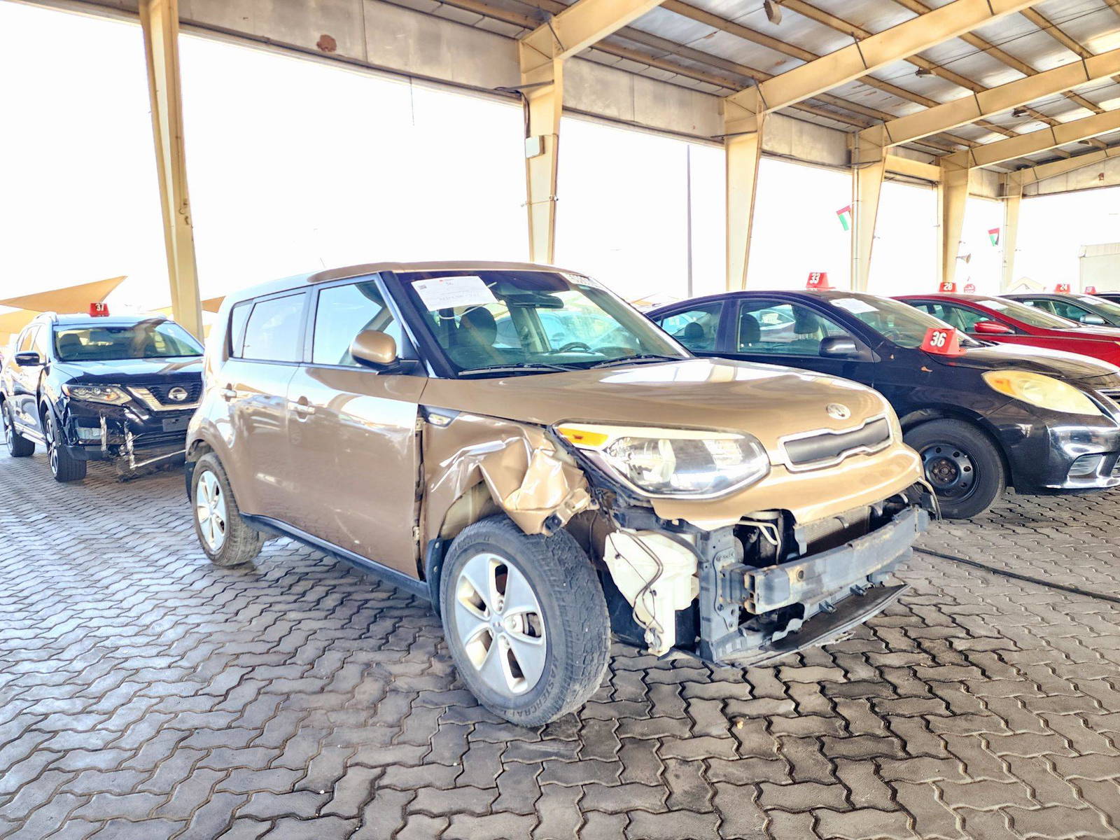 2014 KIA SOUL — 145540 Miles — Lot 59930644 — Souq - Marhaba Auctions Used Cars - Image 4