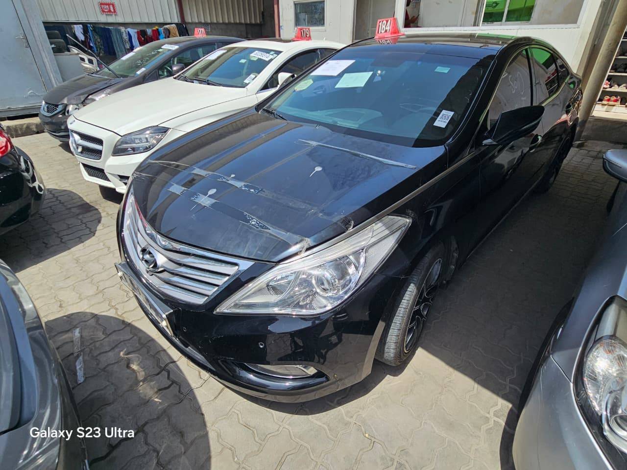 2012 HYUNDAI GRANDEUR — 101025 KM — Lot 99925 — Main - Marhaba Auctions Used Cars - Image 4