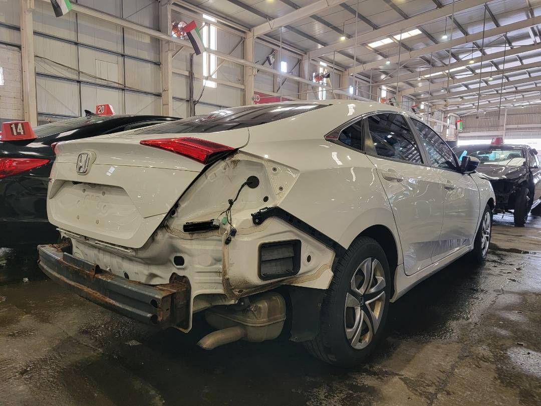 2016 HONDA CIVIC — 154534 Miles — Lot GE215031 — Souq - Marhaba Auctions Used Cars - Image 3