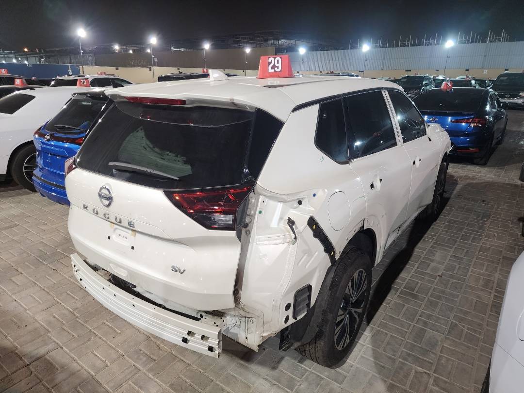 NISSAN ROGUE