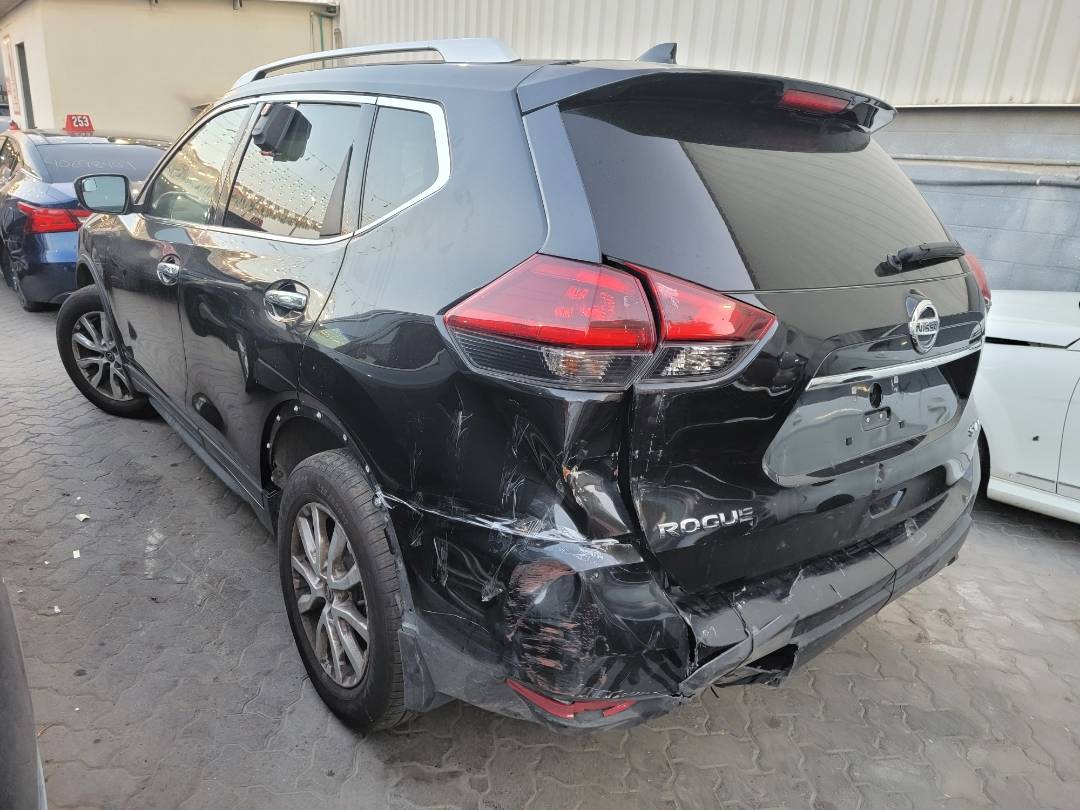 2019 NISSAN ROGUE — 194305 KM — Lot 820056 — Main - Marhaba Auctions Used Cars - Image 3