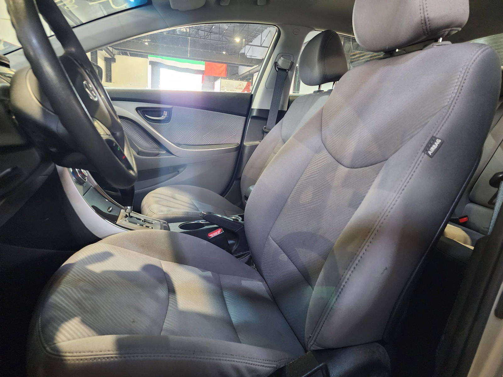 2013 HYUNDAI ELANTRA — 223910 Miles — Lot 15290 — Al Quoz - Marhaba Auctions Used Cars - Image 9
