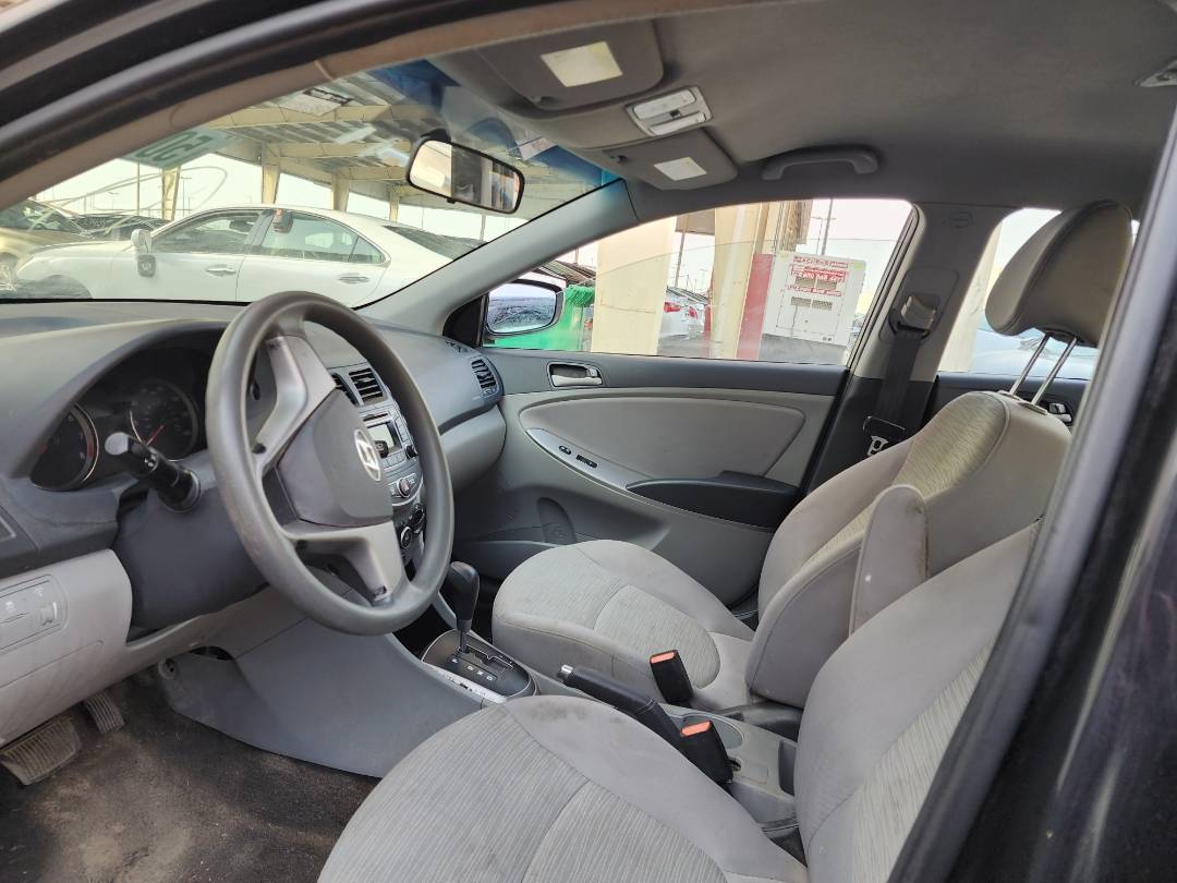 2017 HYUNDAI ACCENT — 140321 Miles — Lot 50245024 — Souq - Marhaba Auctions Used Cars - Image 6