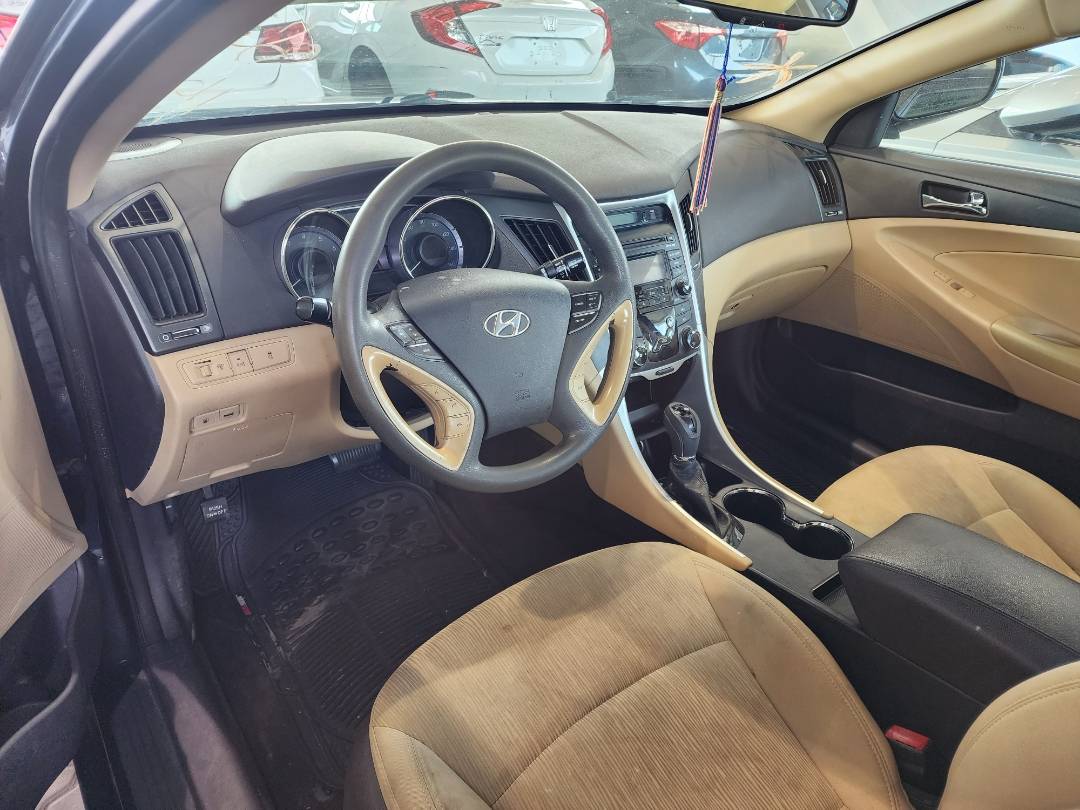 2012 HYUNDAI SONATA — 130150 Miles — Lot 38476710 — Souq - Marhaba Auctions Used Cars - Image 11