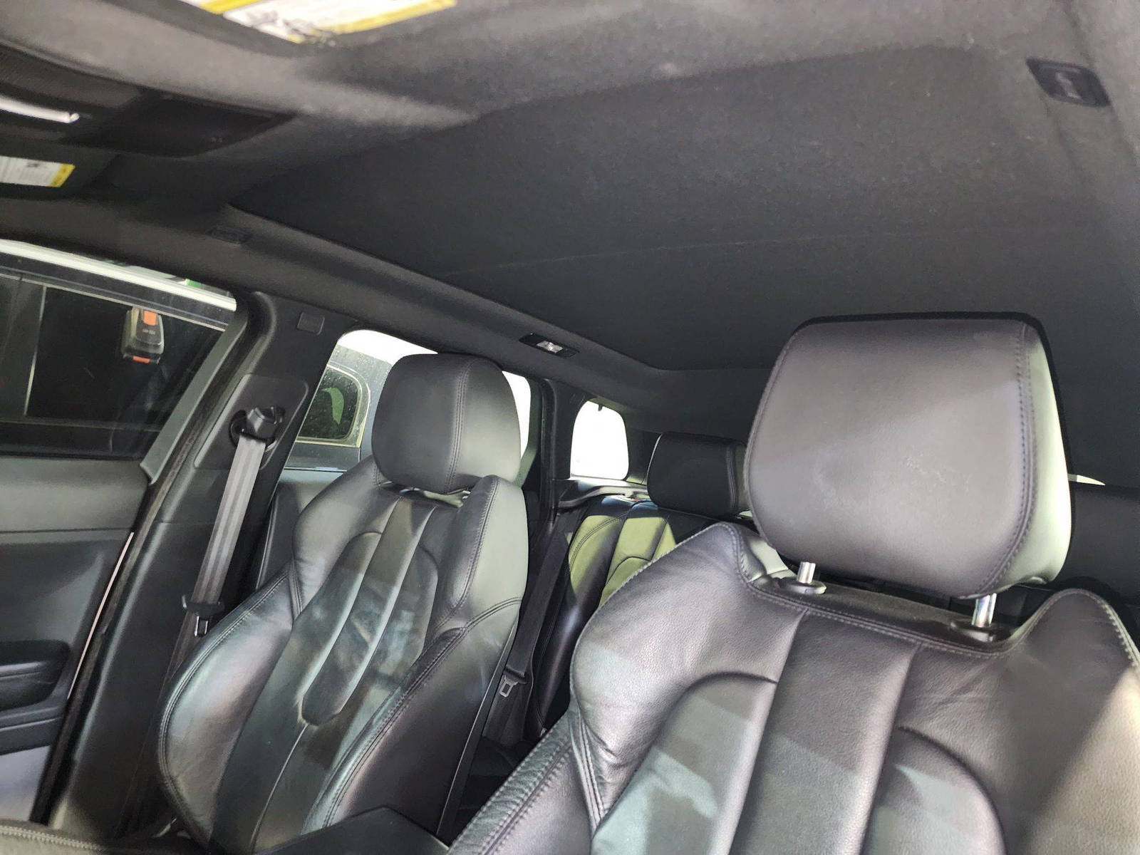 2014 LAND ROVER RANGE ROVER EVOQUE — 126691 Miles — Lot 125487 — Al Quoz - Marhaba Auctions Used Cars - Image 10