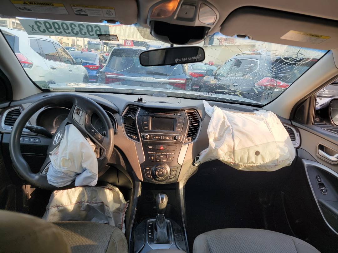 2017 HYUNDAI SANTA FE — 144613 Miles — Lot 5HG403961 — Souq - Marhaba Auctions Used Cars - Image 7