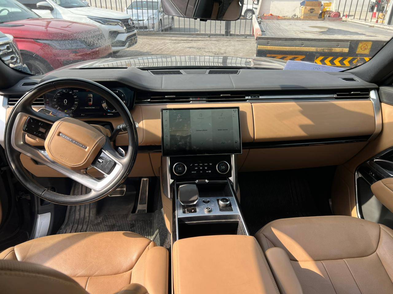 LAND ROVER RANGE ROVER 2023 - Marhaba Auction Used Cars - Image 10