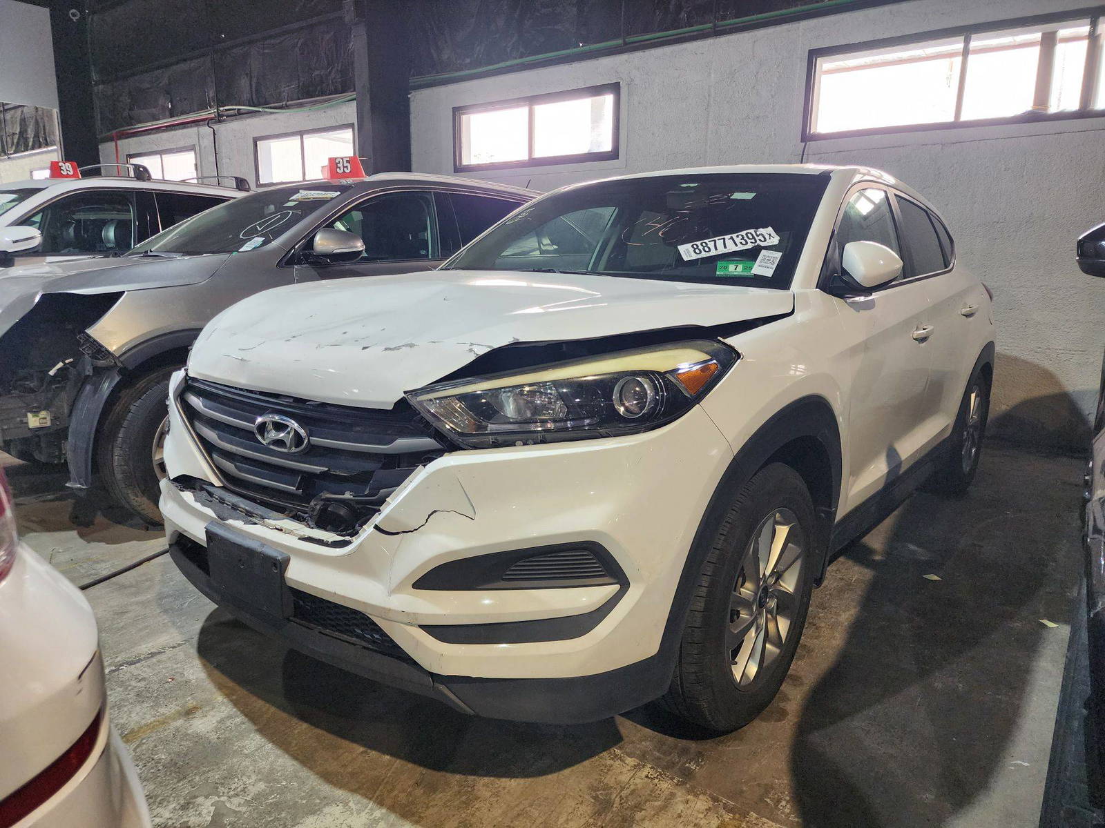2017 HYUNDAI TUCSON — 116295 Miles — Lot 116295 — Souq - Marhaba Auctions Used Cars - Image 4