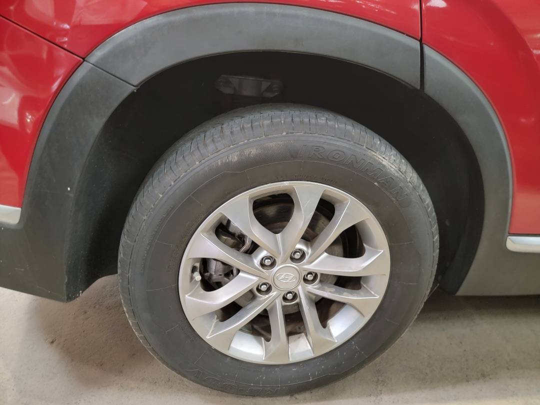 2019 HYUNDAI SANTA FE — 52202 Miles — Lot 69135983 — Souq - Marhaba Auctions Used Cars - Image 4