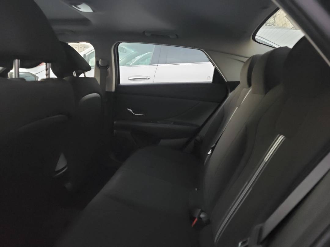 2021 HYUNDAI ELANTRA — 46132 KM — Lot U070639 — Main - Marhaba Auctions Used Cars - Image 7