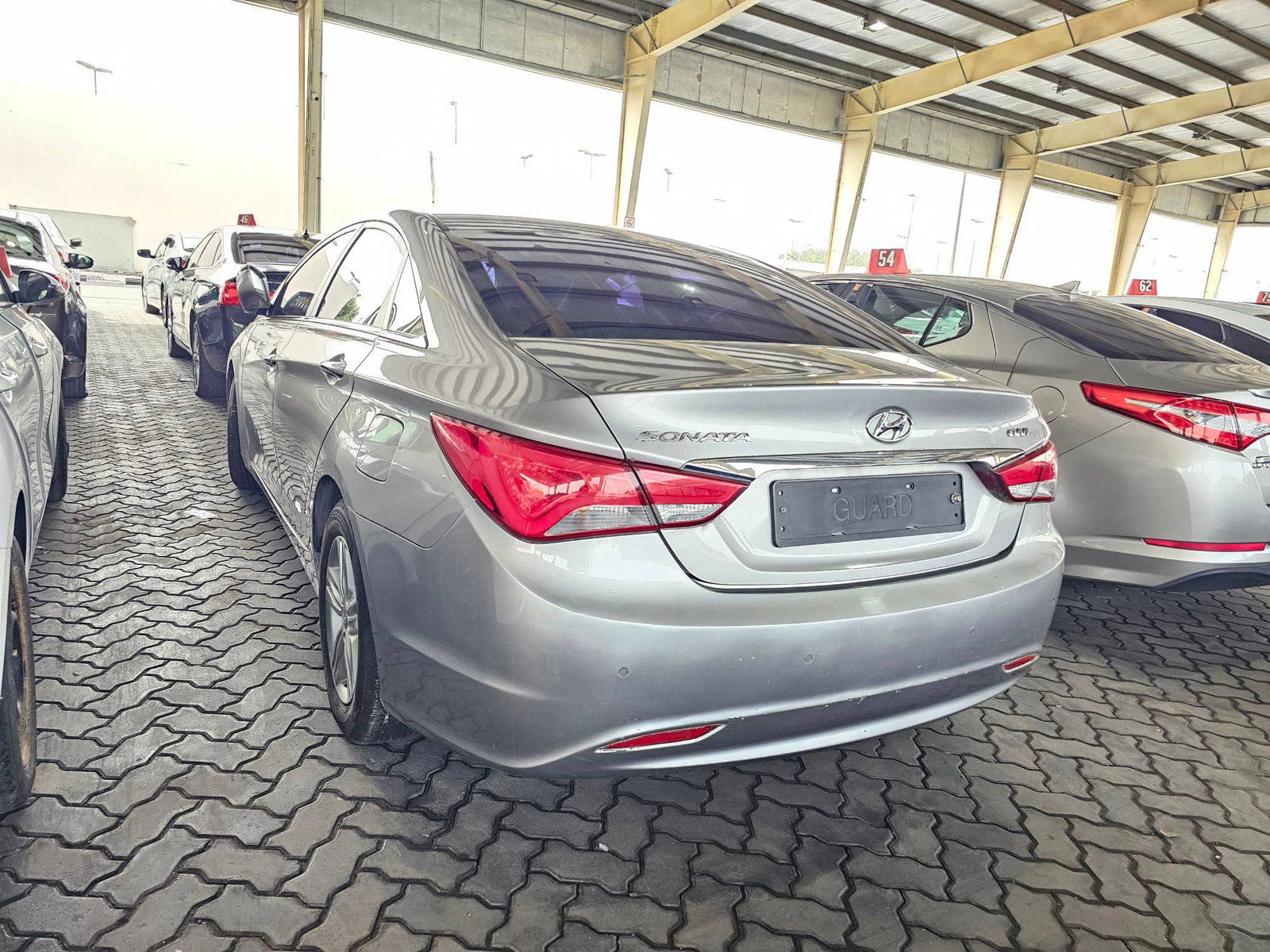 2013 HYUNDAI SONATA — 129067 KM — Lot 567716 — Souq - Marhaba Auctions Used Cars - Image 5