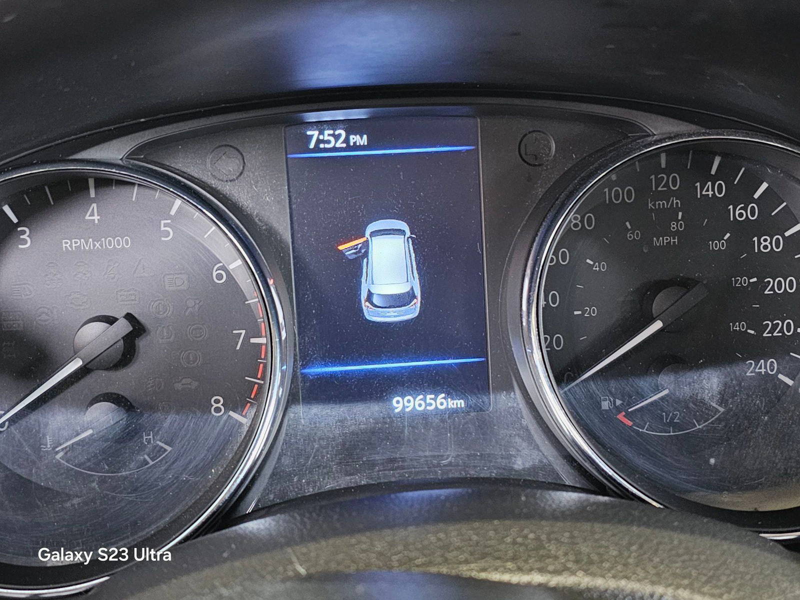 NISSAN ROGUE 2019 - Marhaba Auction Used Cars - Image 8