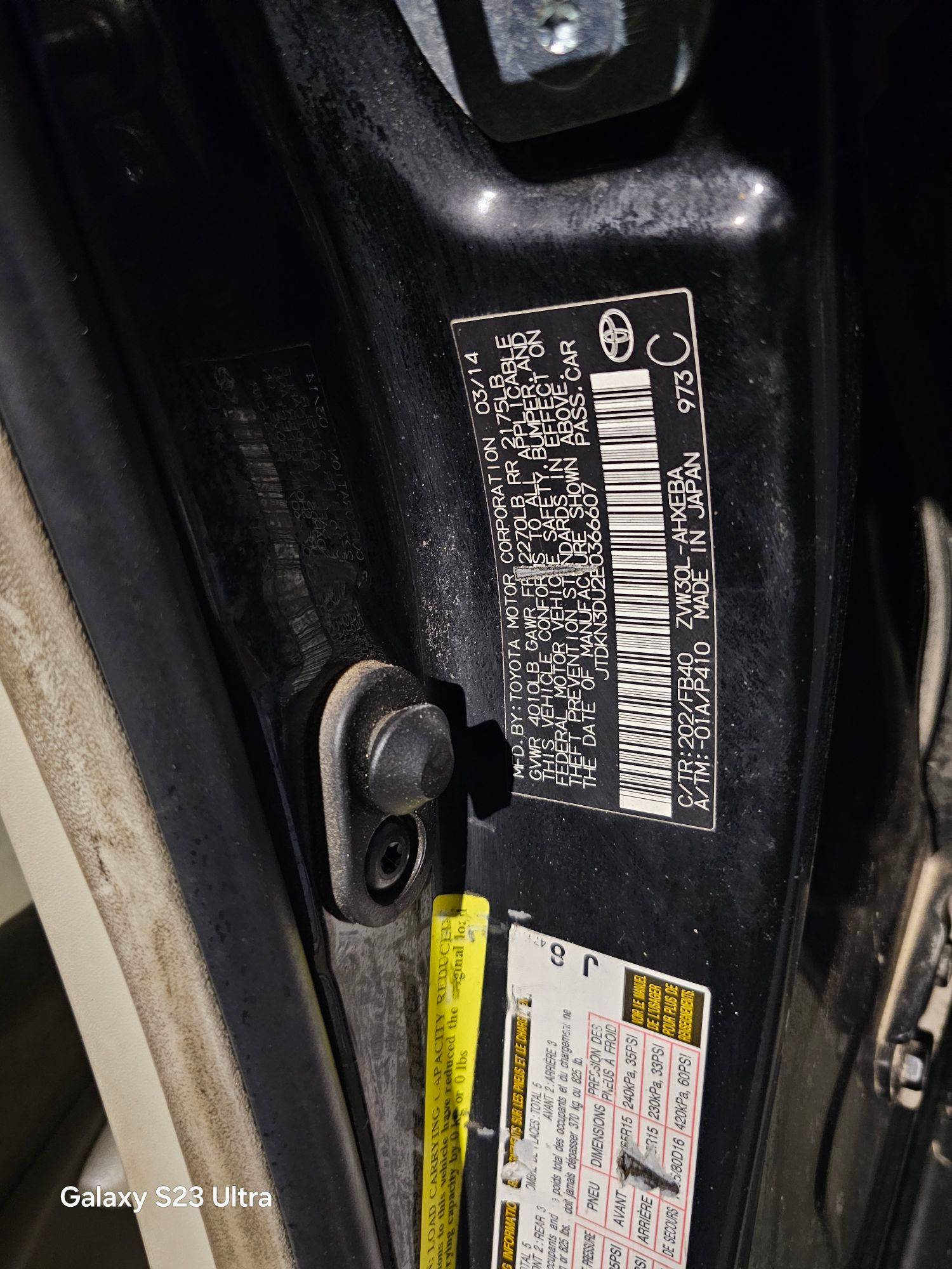 2014 TOYOTA PRIUS — 221383 Miles — Lot 366607 — Main - Marhaba Auctions Used Cars - Image 9