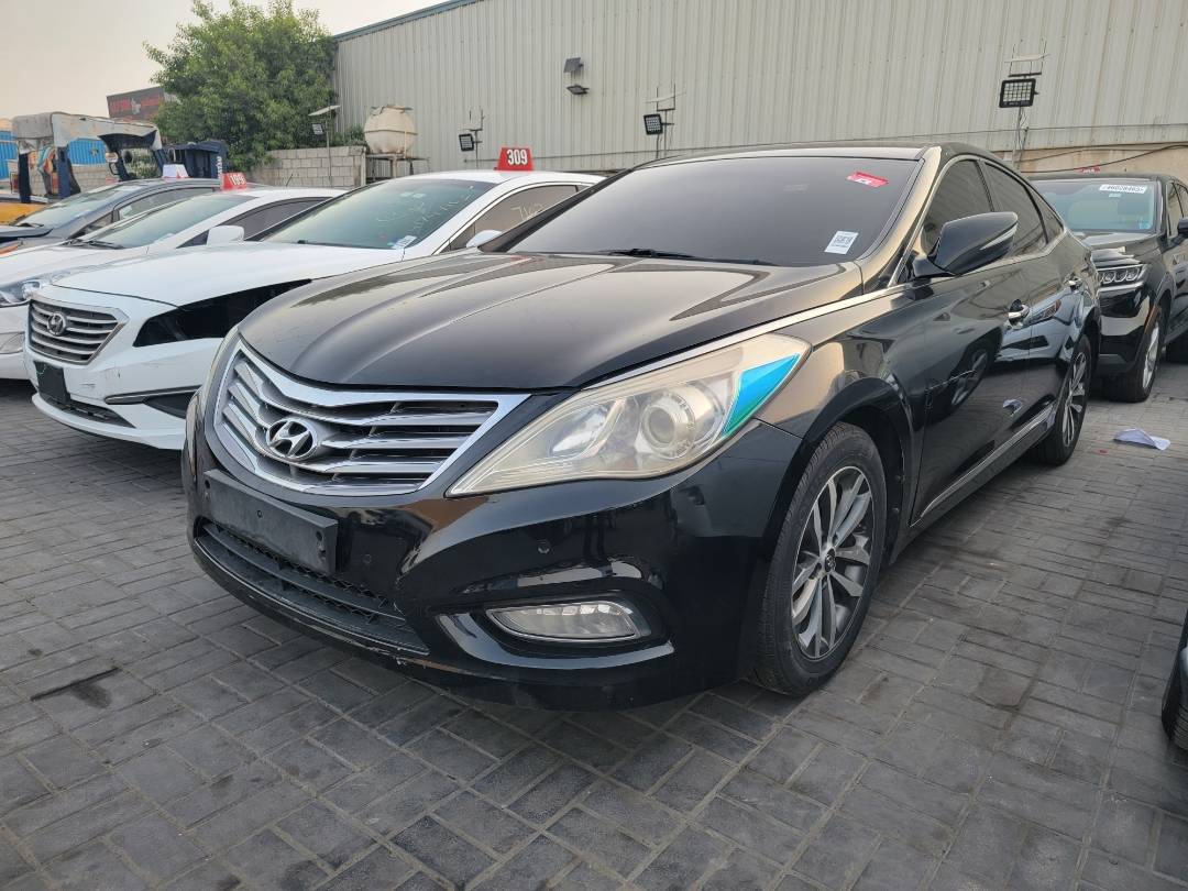 2012 HYUNDAI GRANDEUR — 255115 KM — Lot 135343 — Main - Marhaba Auctions Used Cars - Image 3