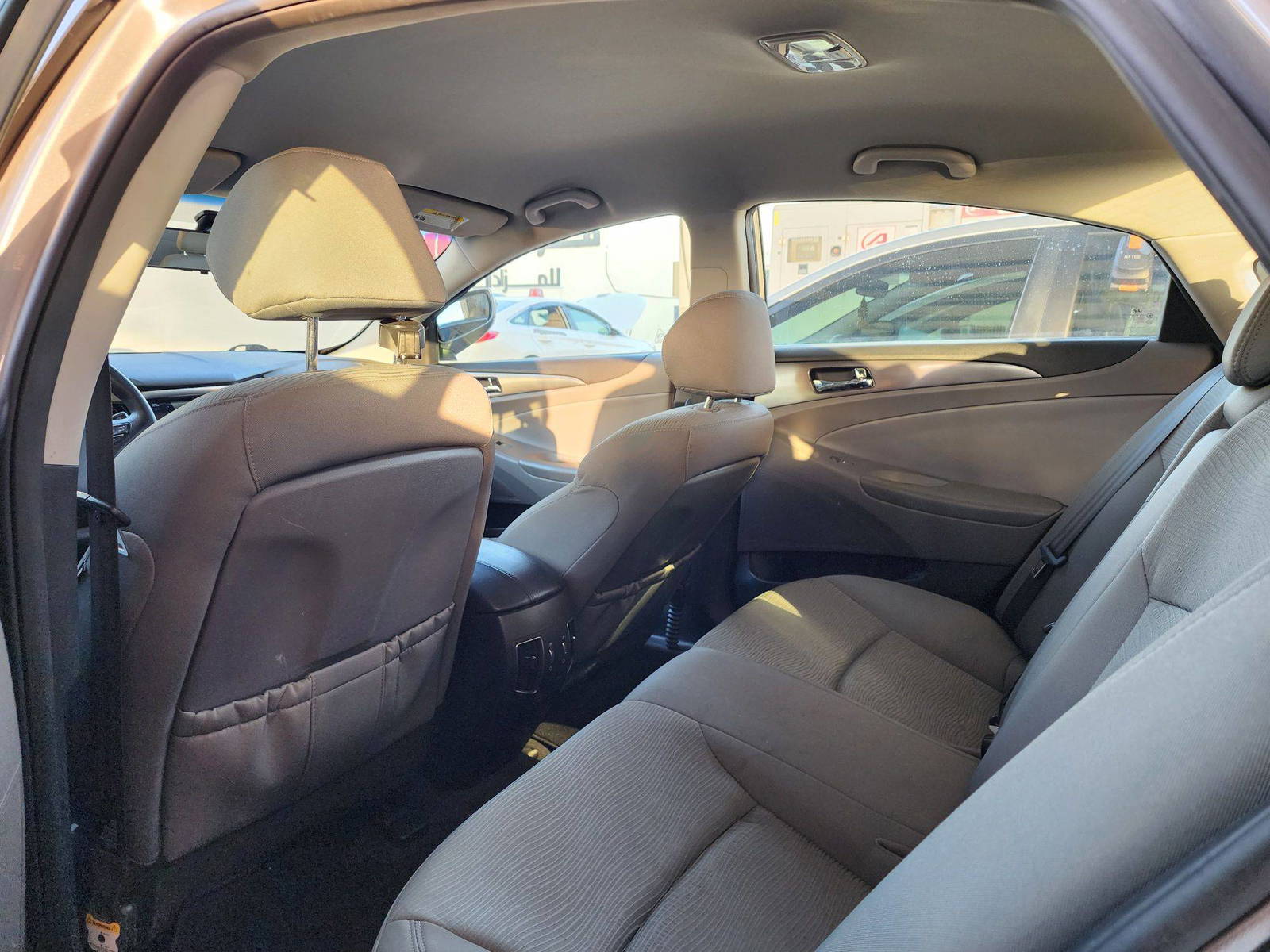 2011 HYUNDAI SONATA — 116935 Miles — Lot 3177 — Souq - Marhaba Auctions Used Cars - Image 6