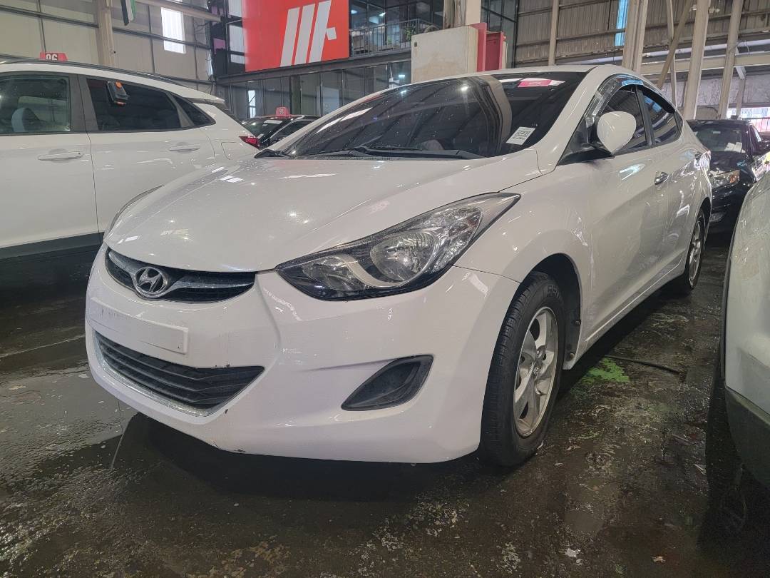 2013 HYUNDAI AVANTE — 99548 KM — Lot U708760 — Main - Marhaba Auctions Used Cars - Image 4