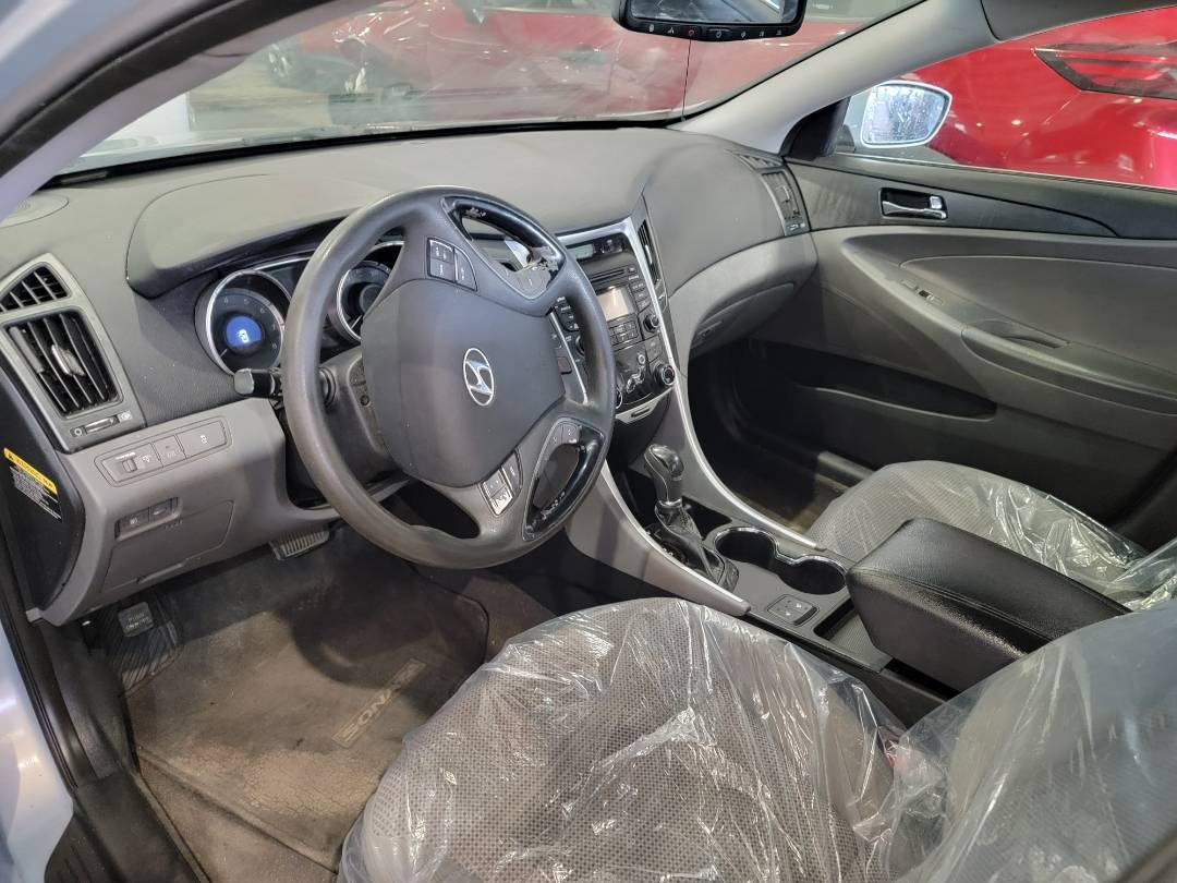 2013 HYUNDAI SONATA — 245931 Miles — Lot H514190 — Main - Marhaba Auctions Used Cars - Image 8