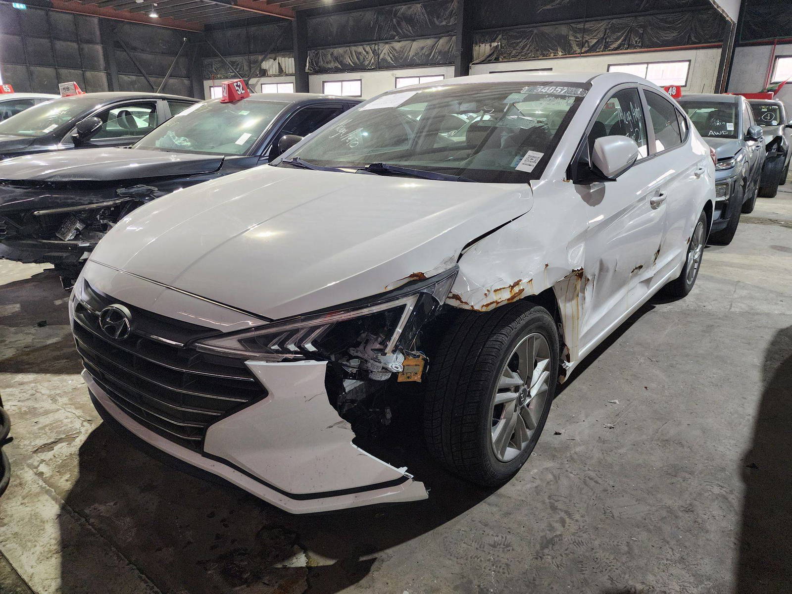 2020 HYUNDAI ELANTRA — 77754 KM — Lot 57448925 — Souq - Marhaba Auctions Used Cars - Image 5