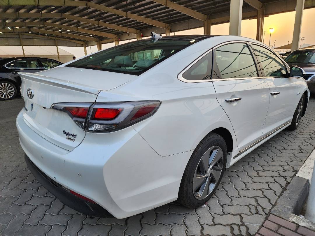 2016 HYUNDAI SONATA — 162117 Miles — Lot 45412374 — Souq - Marhaba Auctions Used Cars - Image 5