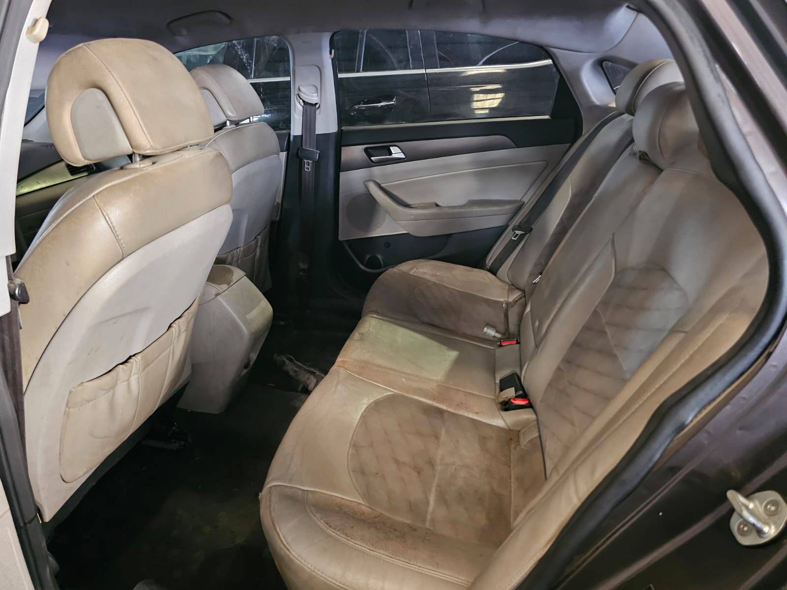 2015 HYUNDAI SONATA — 209730 Miles — Lot 44153062 — Main - Marhaba Auctions Used Cars - Image 6
