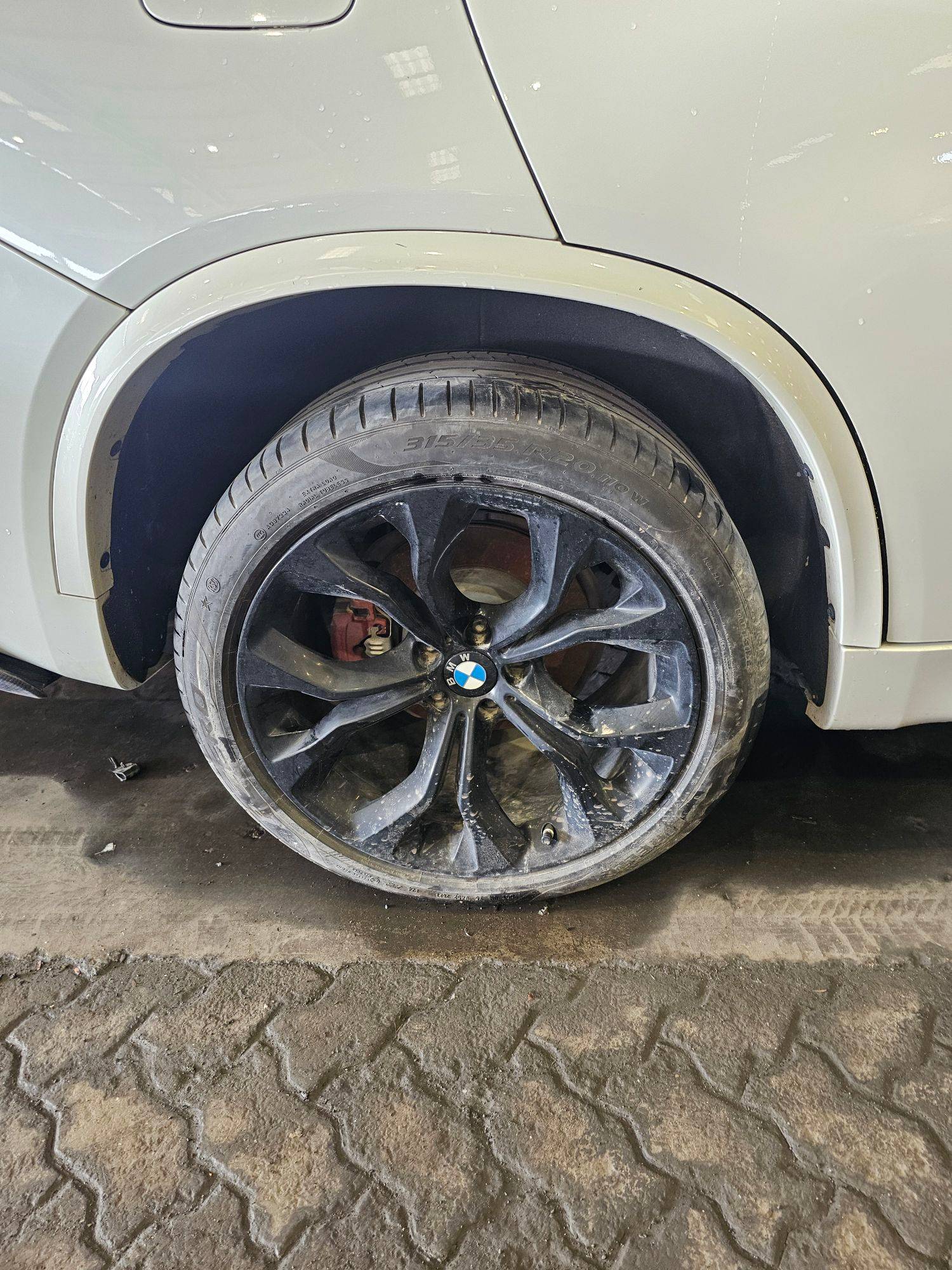 BMW X5 SDRIVE35I 2017 - Marhaba Auction Used Cars - Image 7