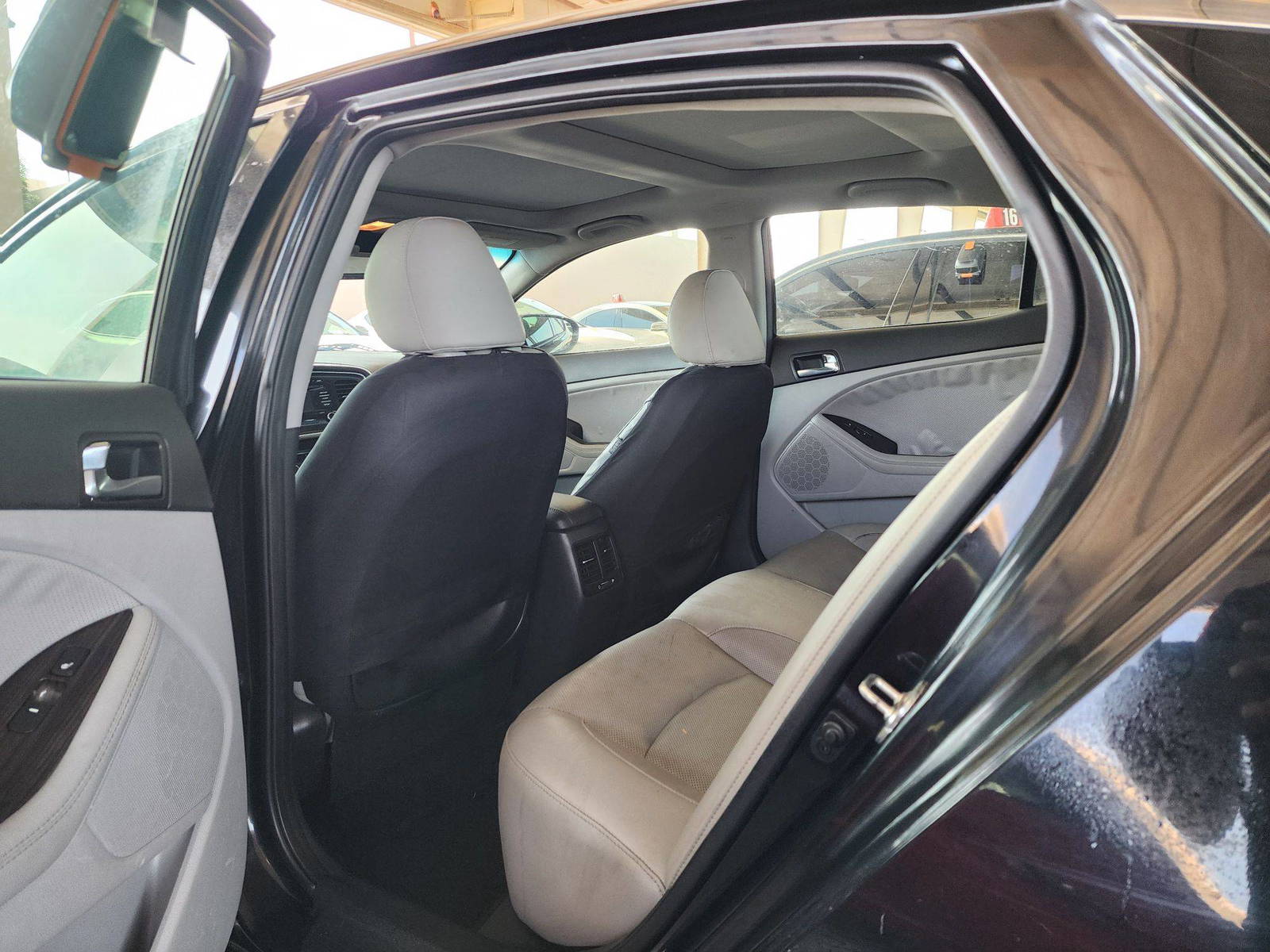 2014 KIA OPTIMA — 215388 Miles — Lot 4A70EG292984 — Souq - Marhaba Auctions Used Cars - Image 6