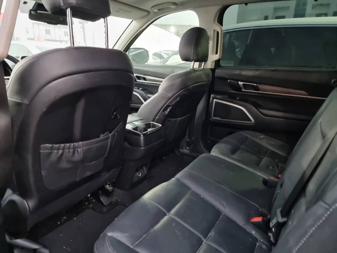 2021 KIA TELLURIDE — 56555 Miles — Lot 122466 — Souq - Marhaba Auctions Used Cars - Image 6