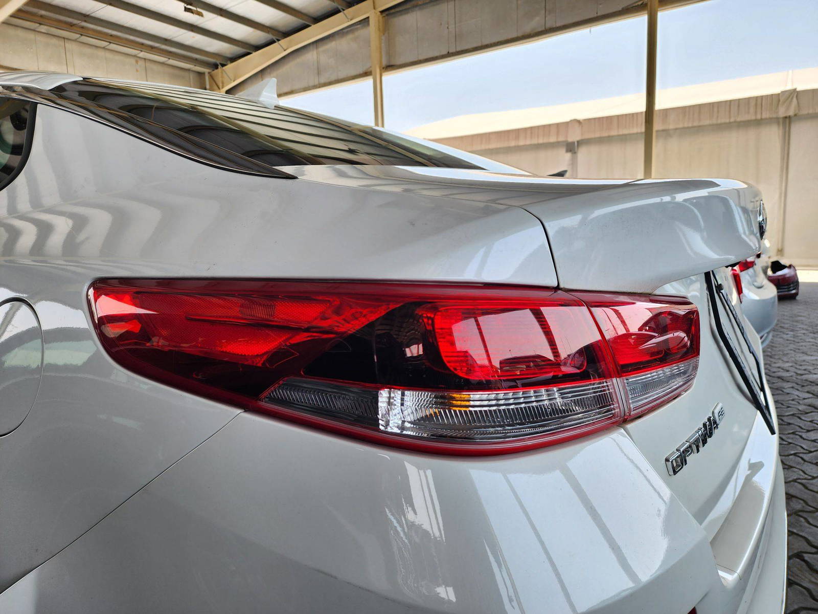 2019 KIA OPTIMA — 121551 Miles — Lot 36964689 — Souq - Marhaba Auctions Used Cars - Image 11