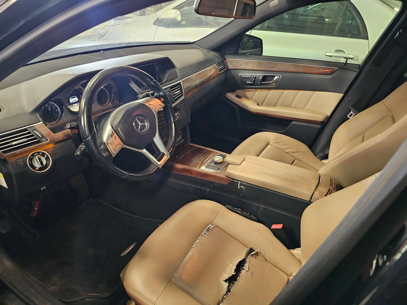 2012 MERCEDES BENZ E 350 — 198811 Miles — Lot 91738905 — Main - Marhaba Auctions Used Cars - Image 8