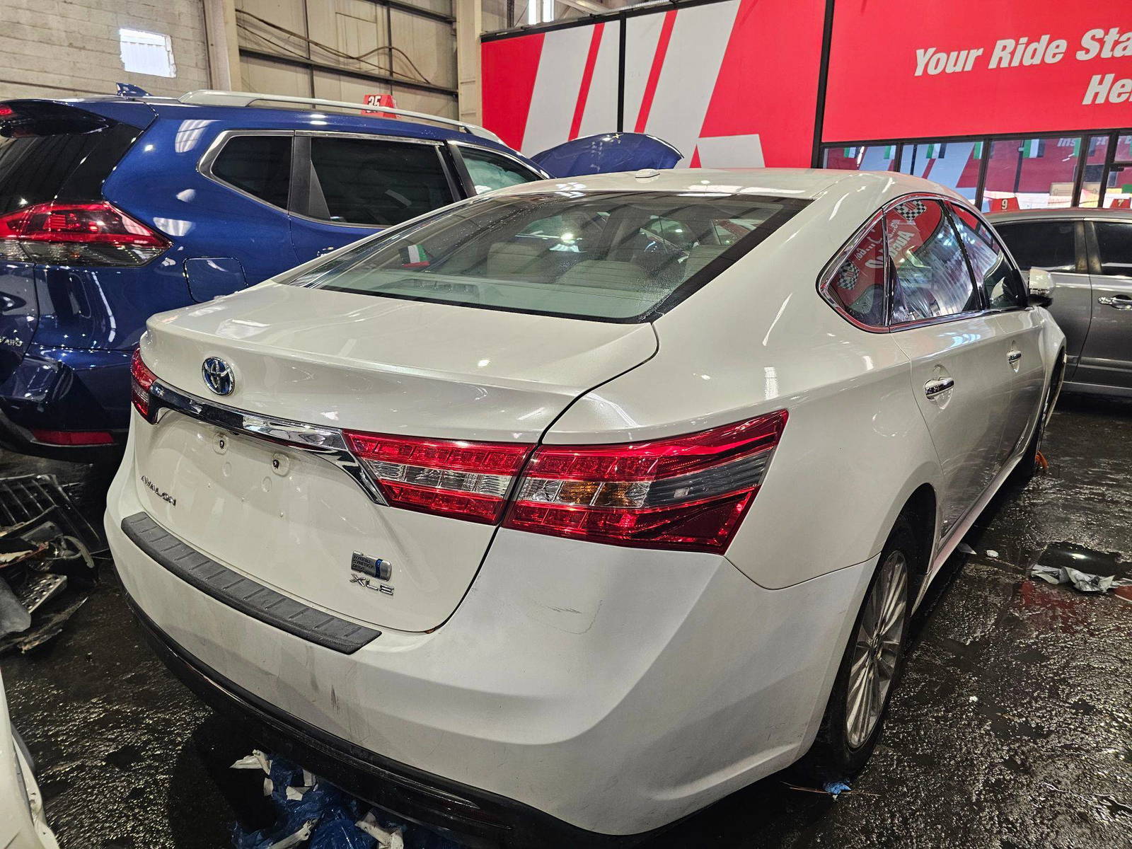 2014 TOYOTA AVALON — 164445 Miles — Lot 90873965 — Main - Marhaba Auctions Used Cars - Image 6