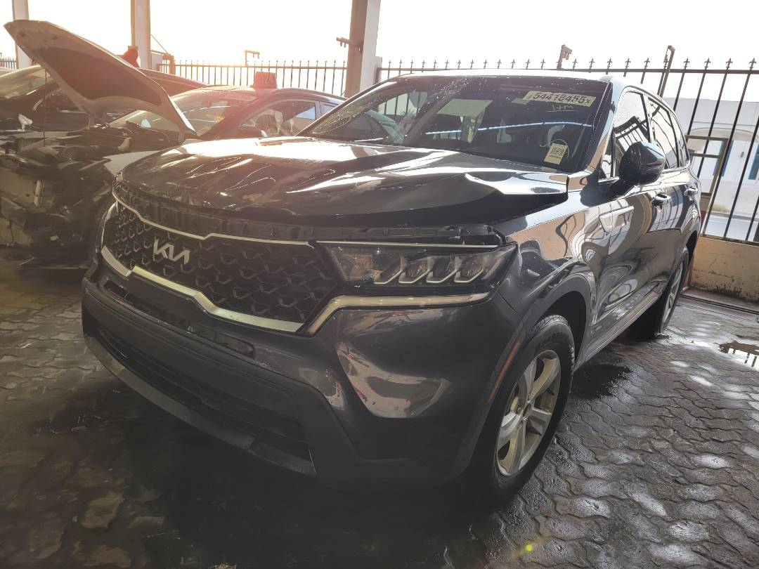 2022 KIA SORENTO — 71685 Miles — Lot G141511 — Ind. 12 - Marhaba Auctions Used Cars - Image 4