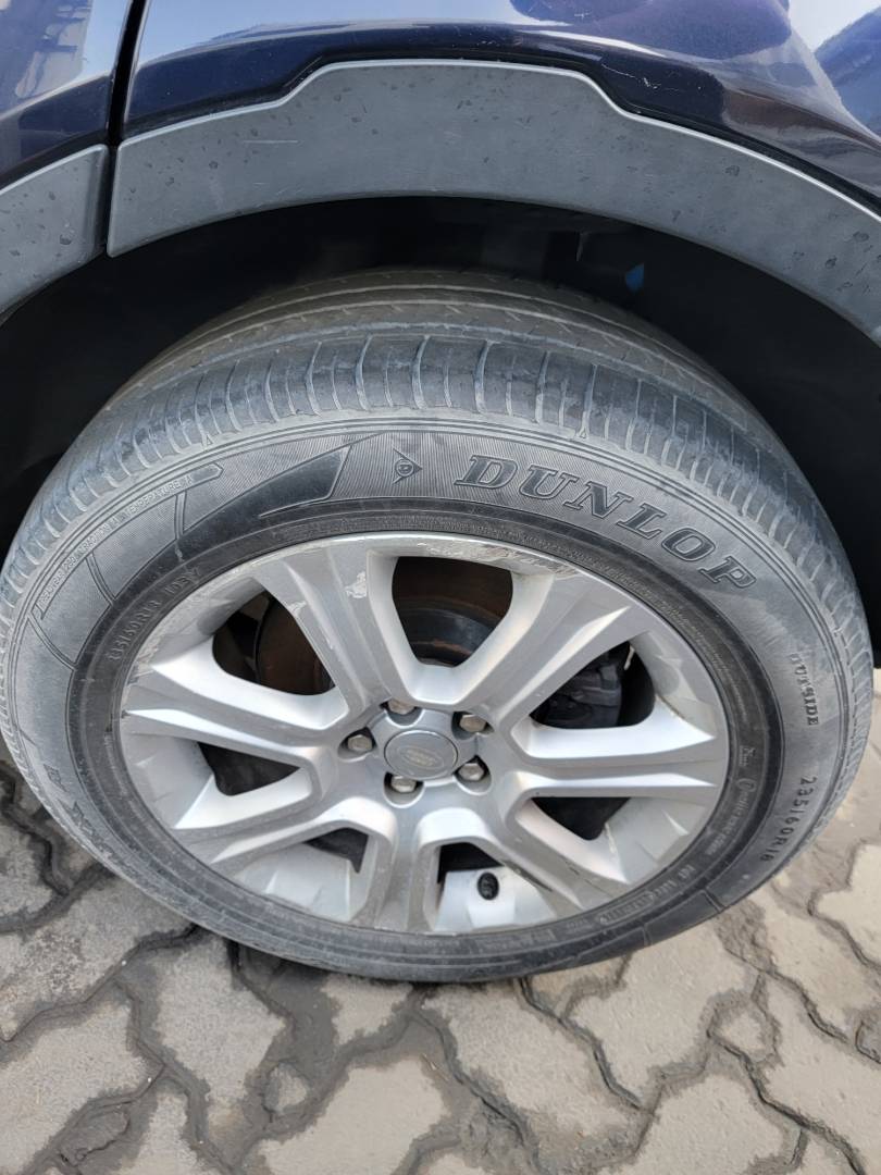 2019 LAND ROVER RANGE ROVER EVOQUE — 34534 Miles — Lot H341140 — Main - Marhaba Auctions Used Cars - Image 9